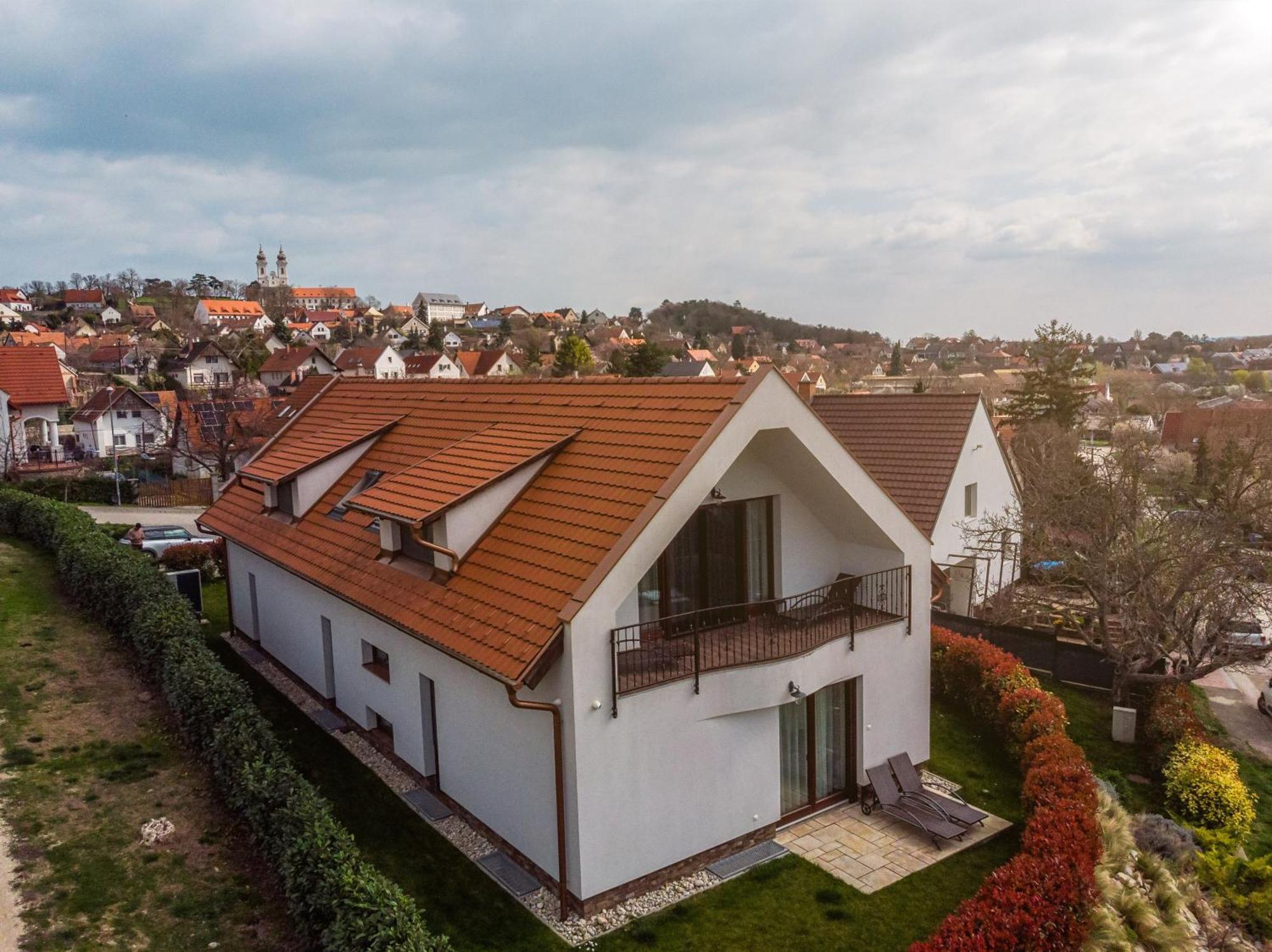 Pilger Apartments Tihany Bagian luar foto