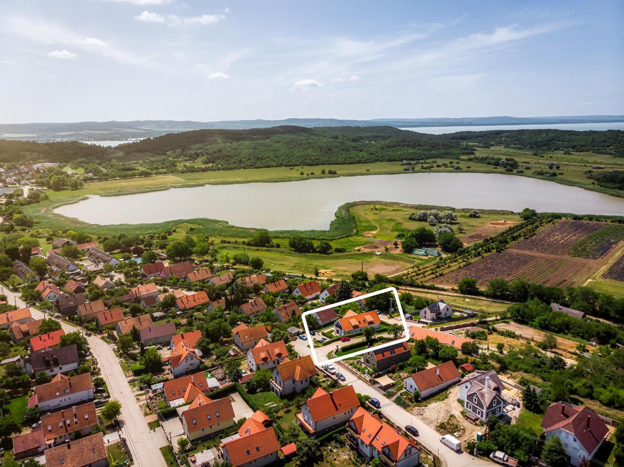 Pilger Apartments Tihany Bagian luar foto