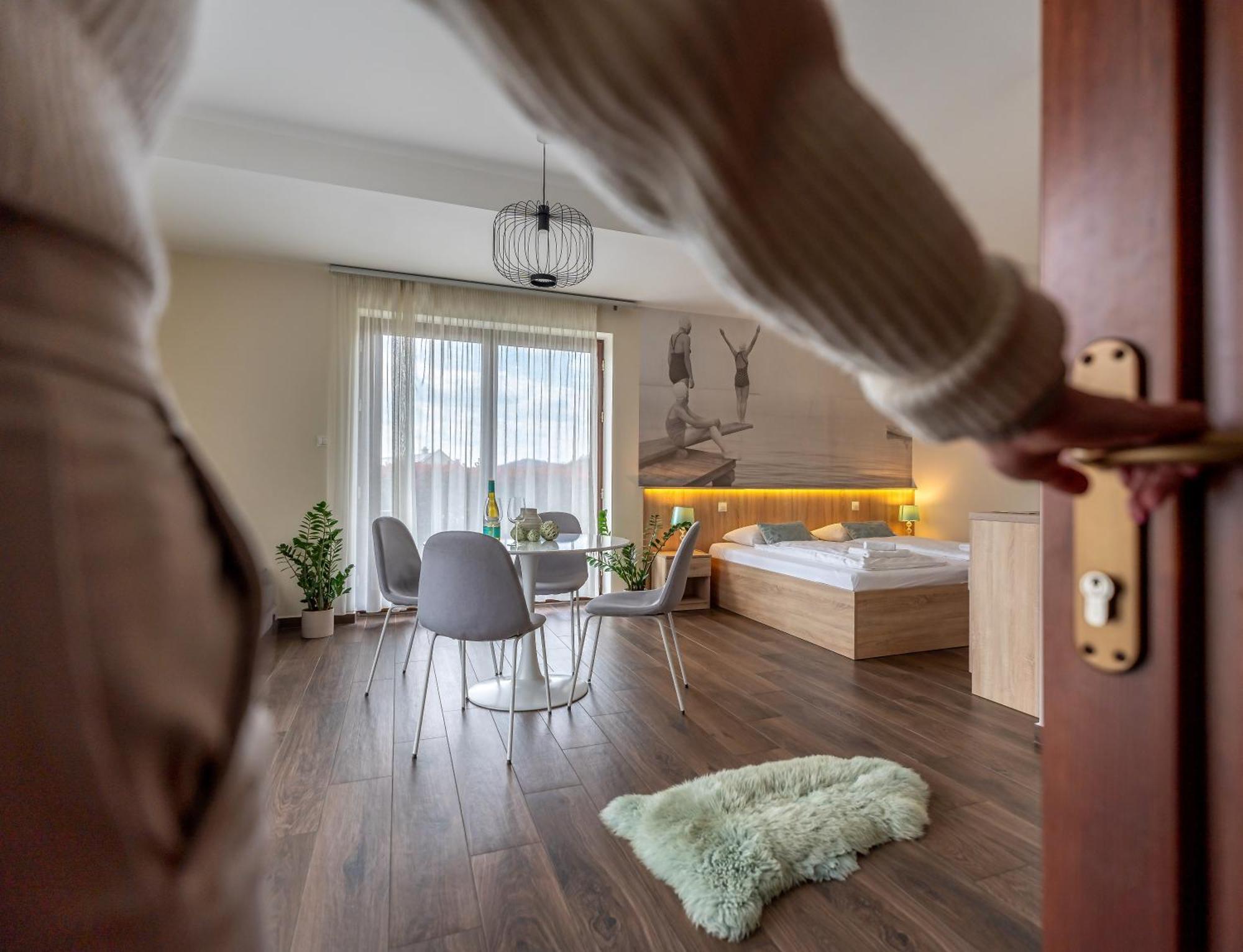 Pilger Apartments Tihany Bagian luar foto
